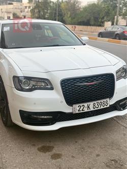 كرايسلر 300
